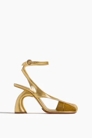 Cutout Thong Pump in Gold