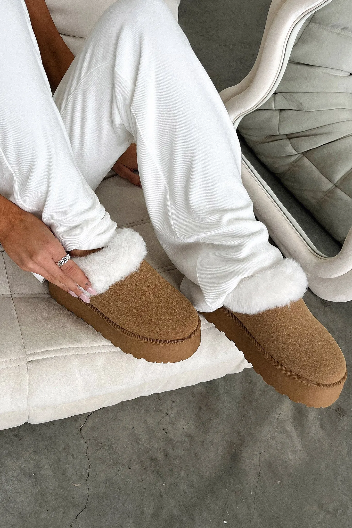 Elani Platform Slippers - Chestnut