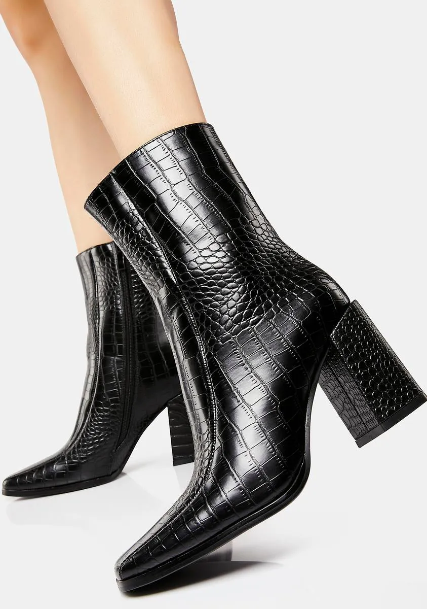 Gettin' Chic Done Ankle Boots