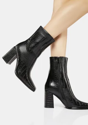 Gettin' Chic Done Ankle Boots