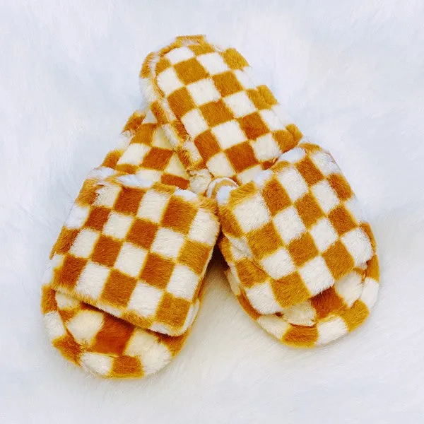 Luxe Lounge Checker Cozy Slippers - online exclusive