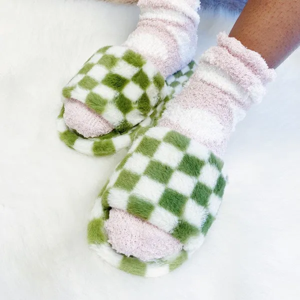 Luxe Lounge Checker Cozy Slippers - online exclusive