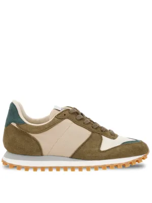 Novesta Marathon Trail Trainers in Truffle Pine