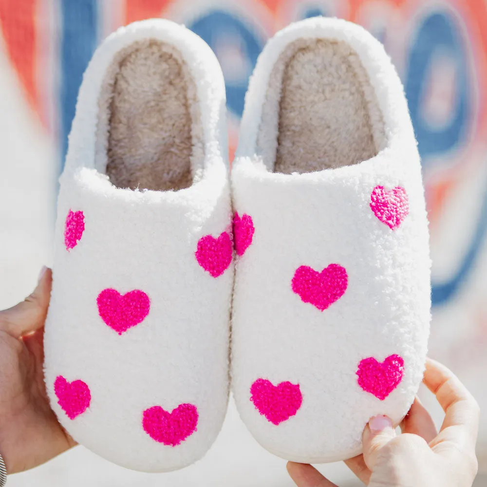 Pink Hearts All Over Wholesale Slippers