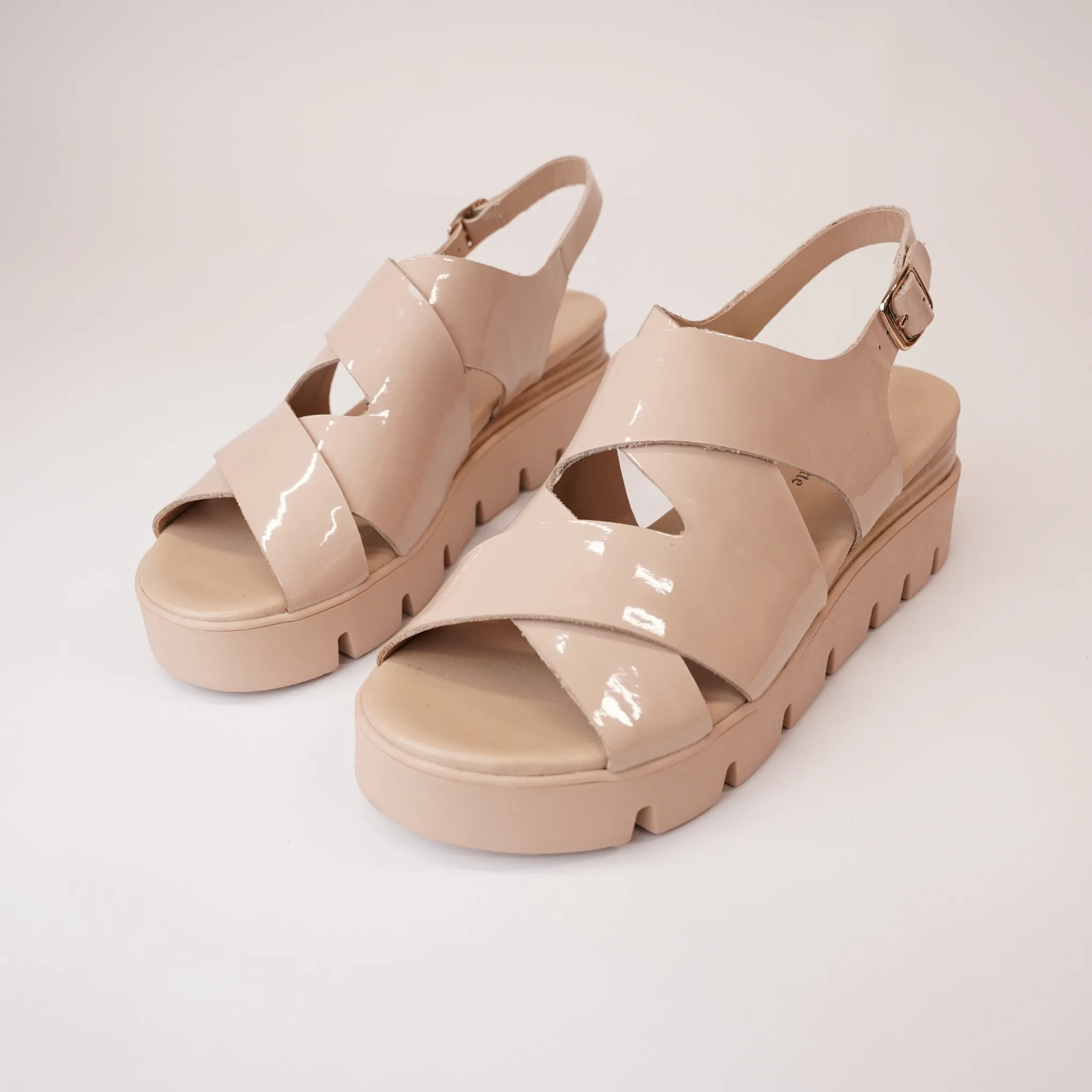 Riku Cafe Patent Leather Wedge Sandals