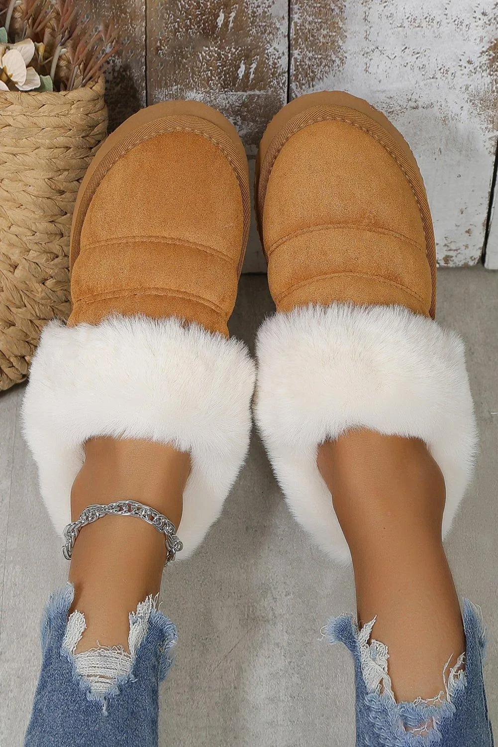 Susie Thick Plush Suede Slippers