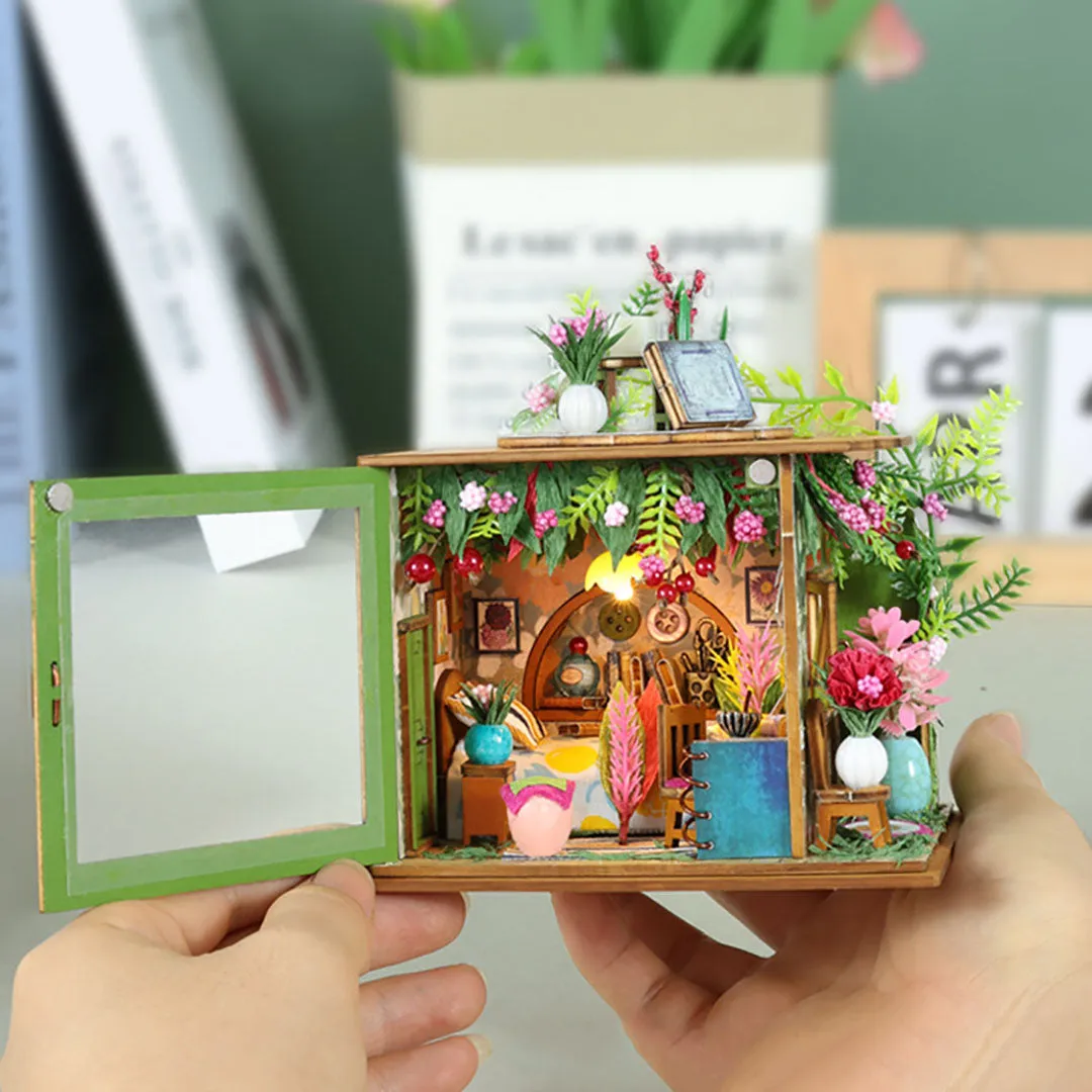 Tiny World Series DIY Miniature House Kit