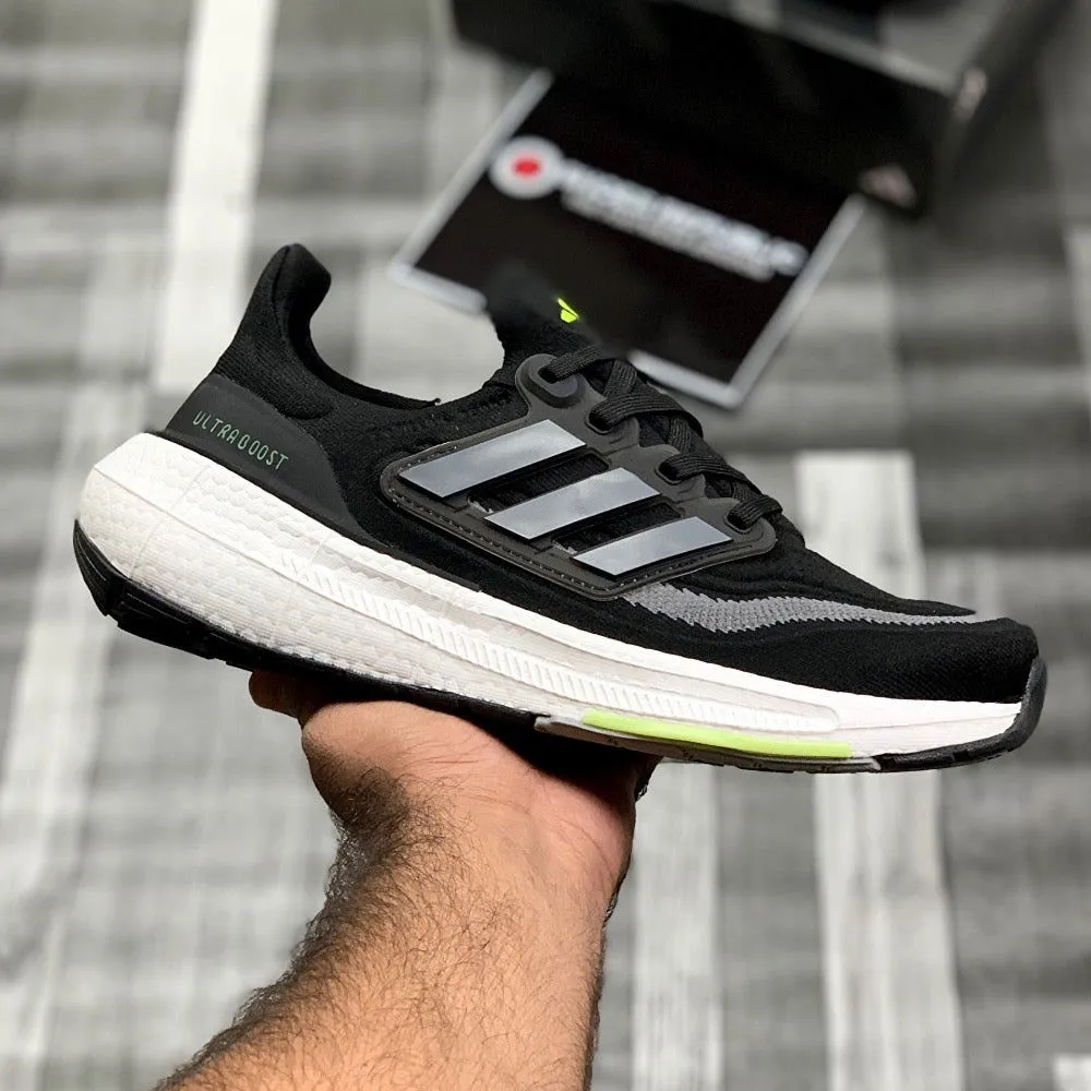 UB LightBoost (Black White)