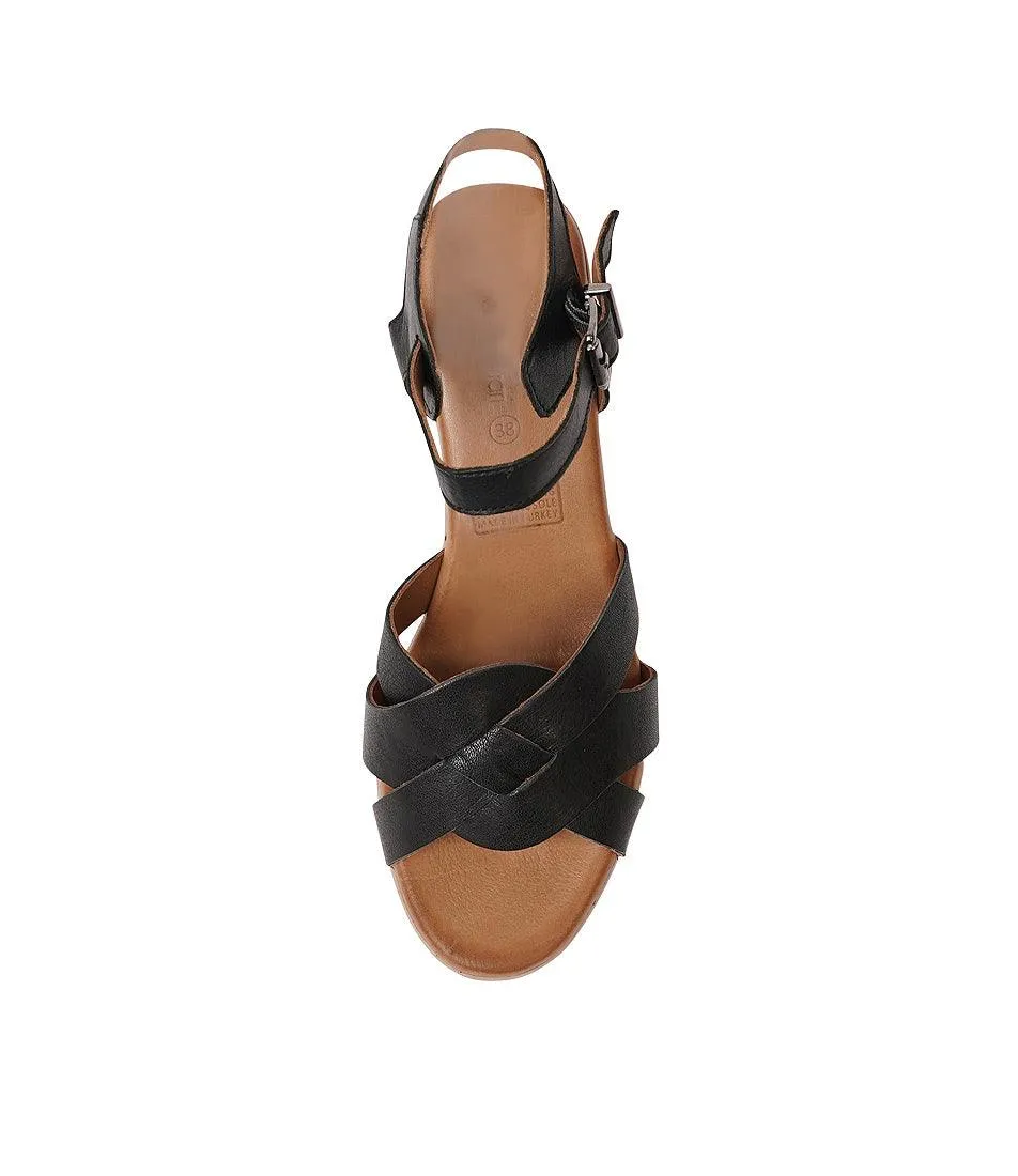 Washa Black Leather Heels